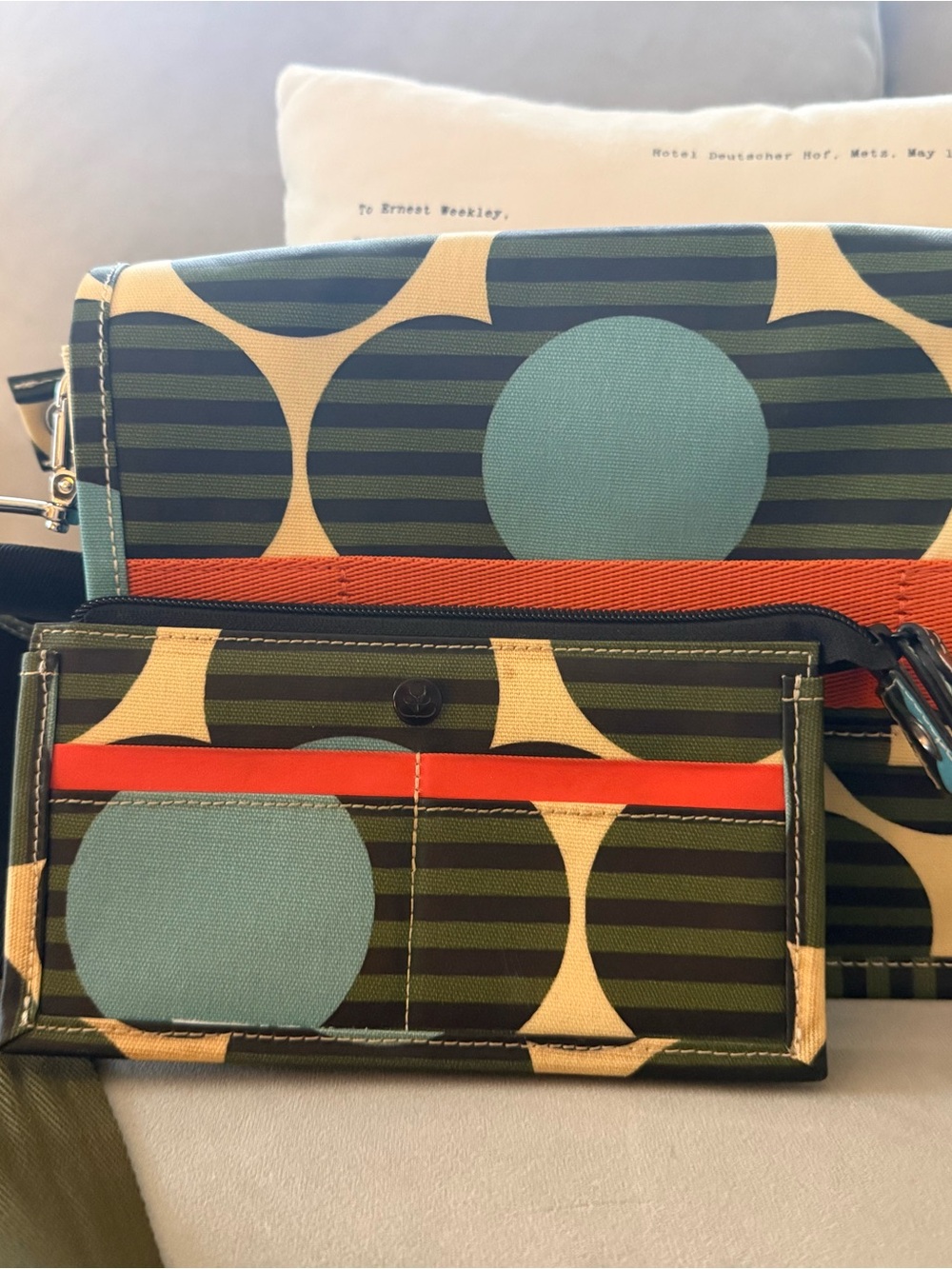 Orla Kiely Women's Canvas Patterned Crossbody Bag in Calypso Green and Orange